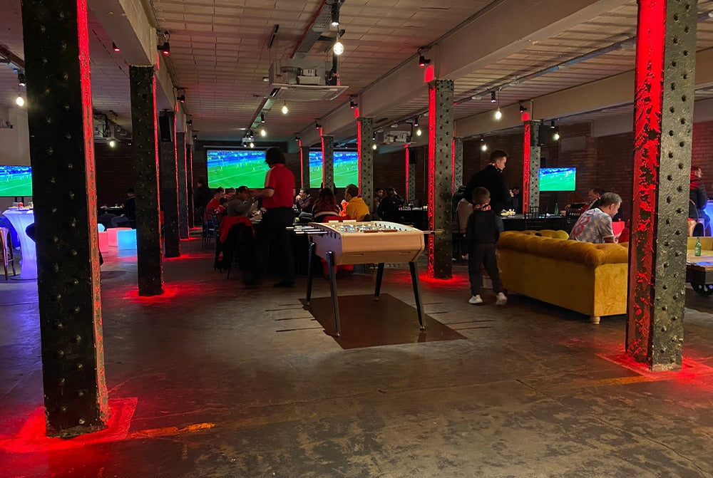 Victoria Warehouse - Manchester United vs Aston Villa
